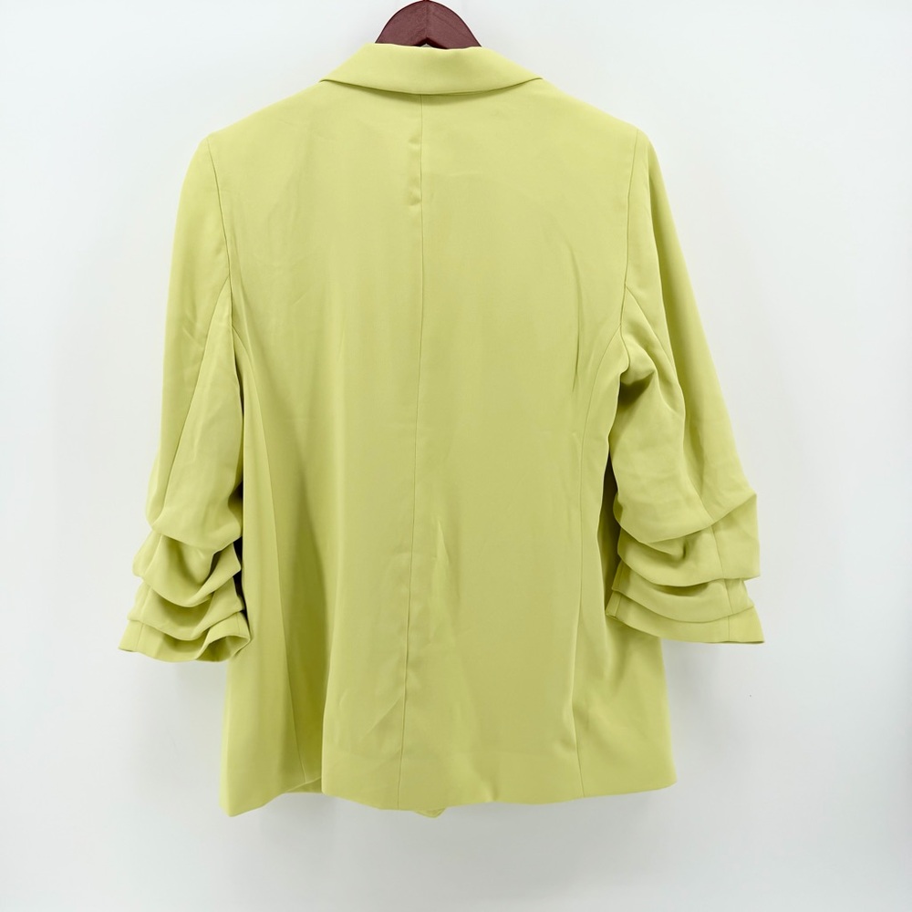 NWT Chico's Ruched Sleeve Blazer Notched Lapel Frozen Lime Size 14 (Chico's 2.5) - Picture 3 of 9